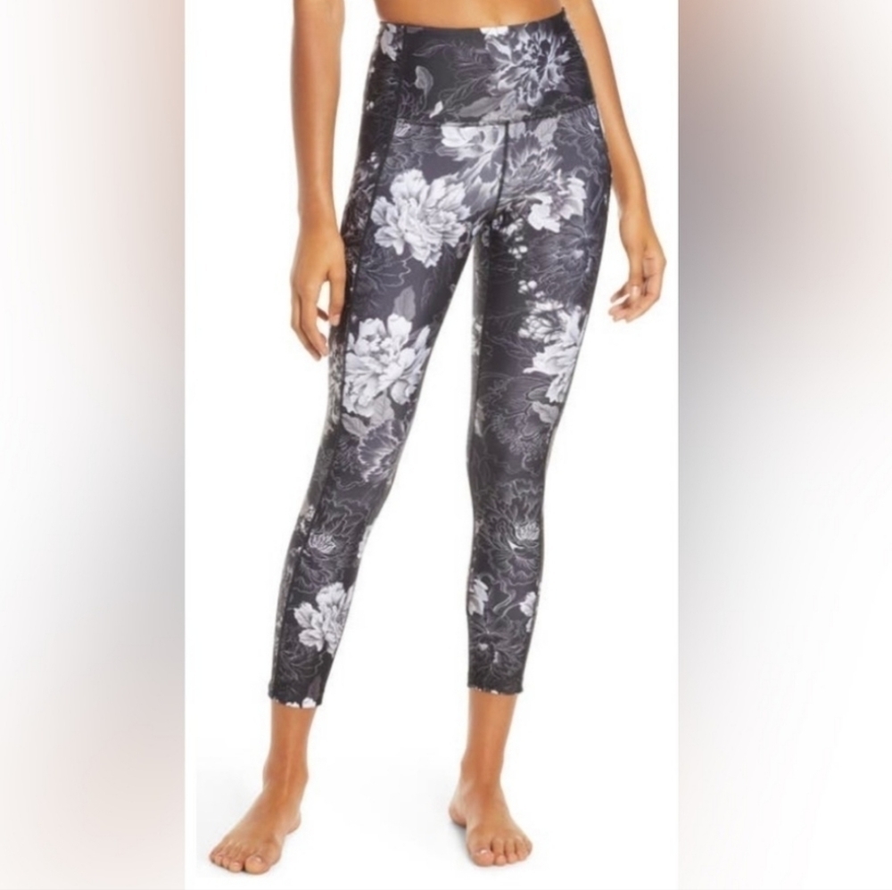 Zella Stardust Cropped 7/8 Leggings High Rise Pocket Floral Black Gray XS